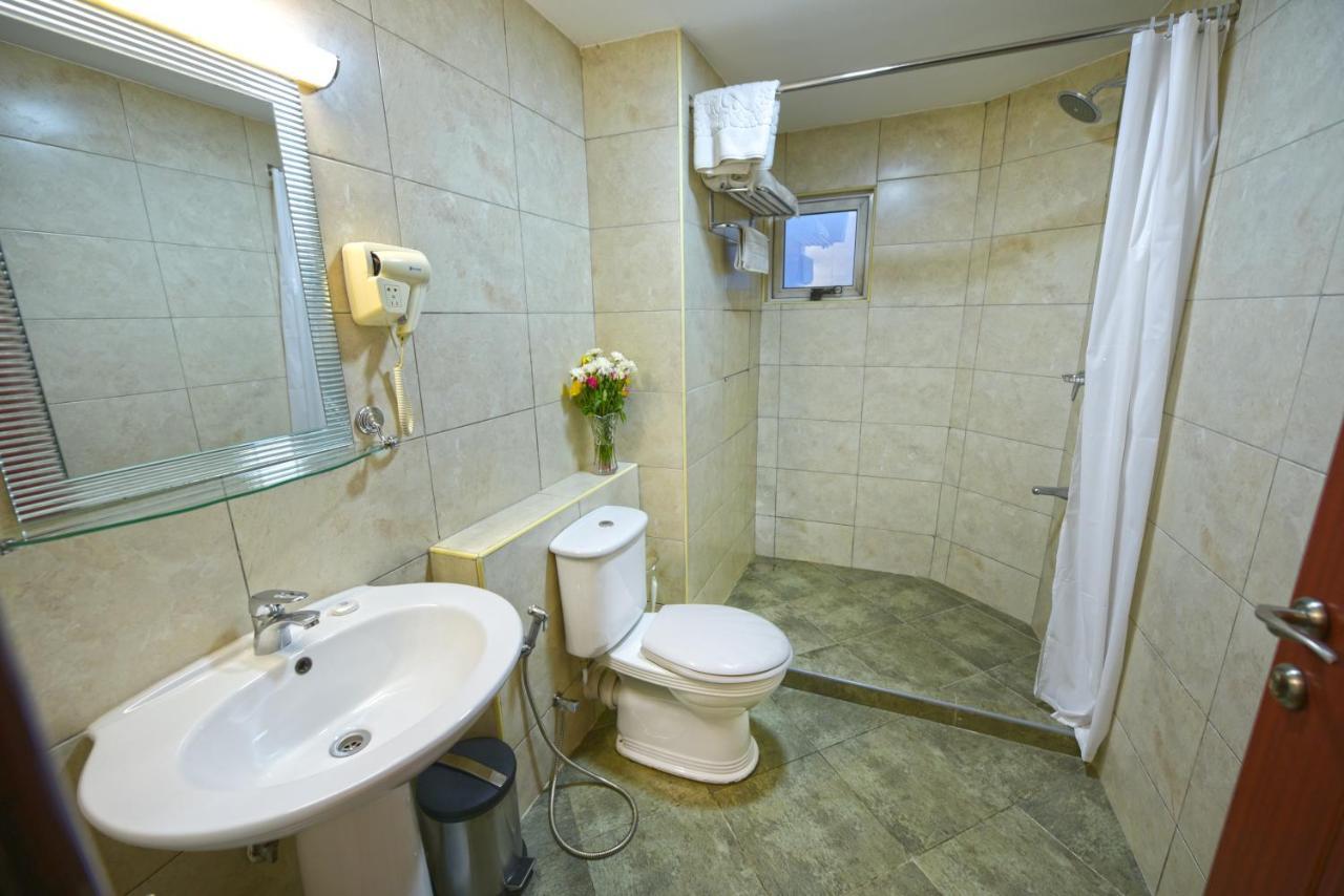 Hotel Sojovalo Kampala Eksteriør bilde