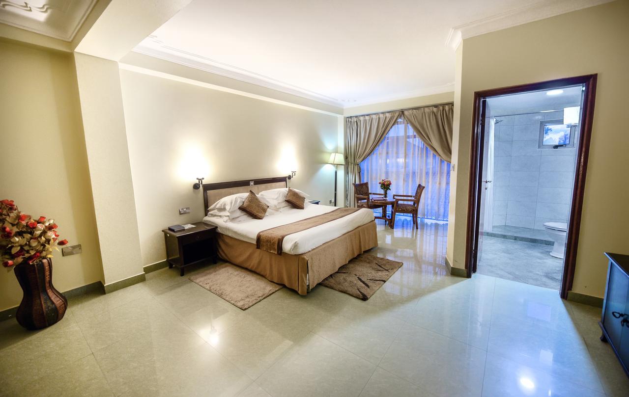 Hotel Sojovalo Kampala Eksteriør bilde