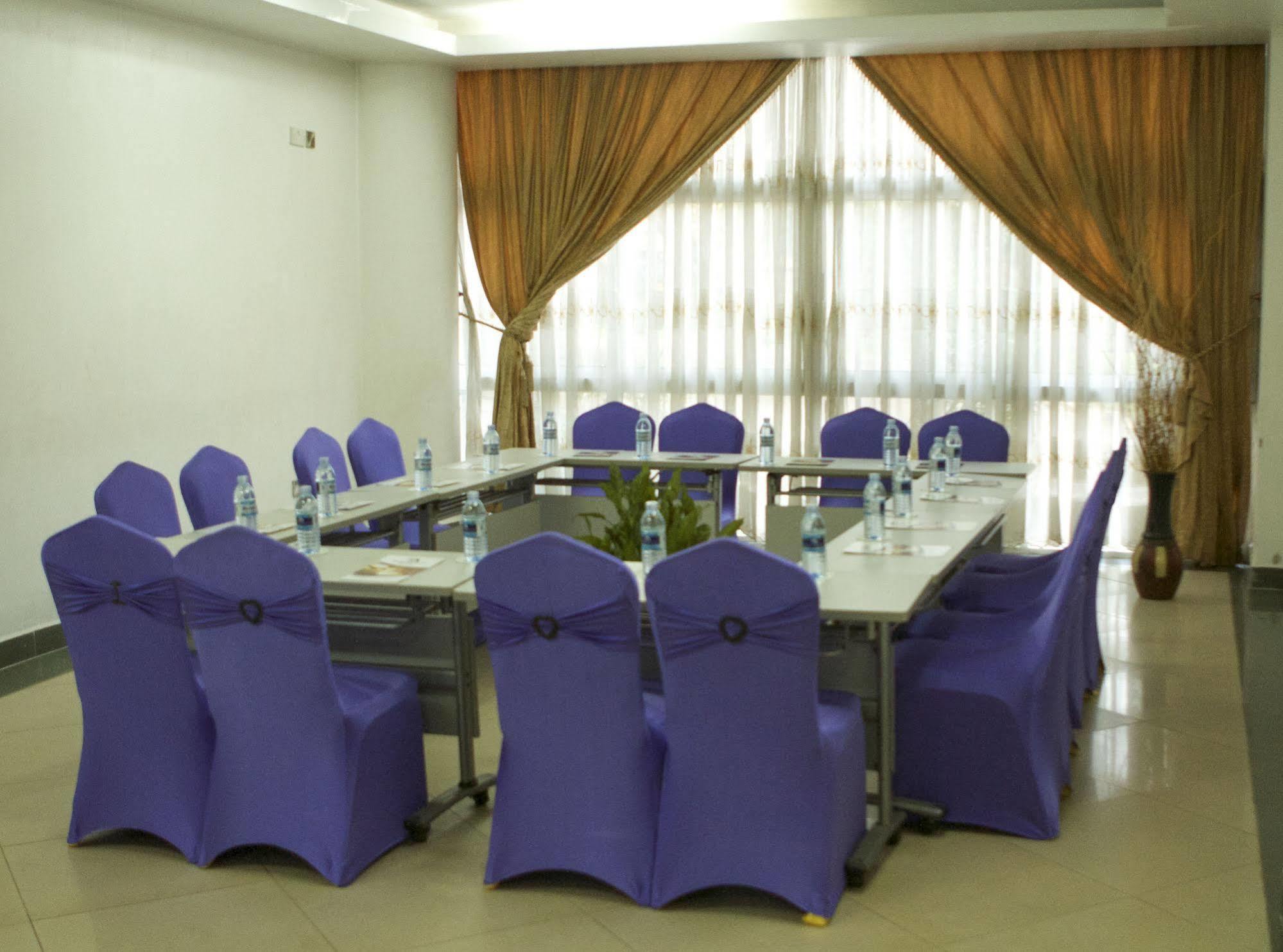 Hotel Sojovalo Kampala Eksteriør bilde